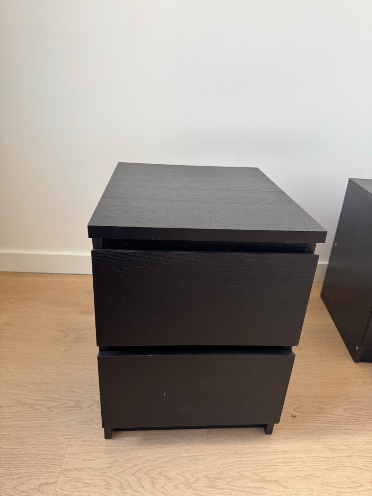 IKEA Malm nachtkastje zwartbruin 55x40x48 cm, Ophalen, Gebruikt, Minder dan 45 cm, 55 tot 70 cm