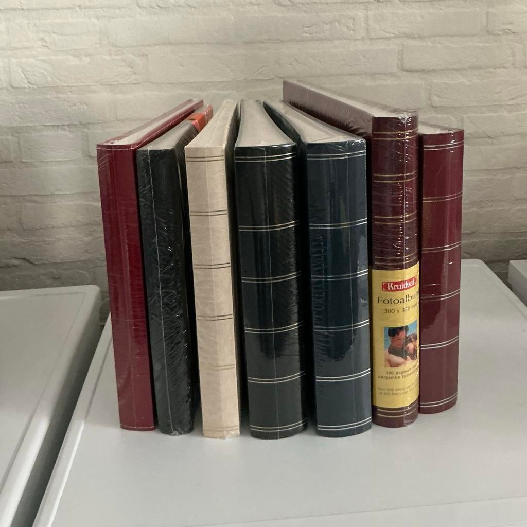 Nieuwe Fotoalbums - Diverse Kleuren en Maten (7 stuks), Ophalen of Verzenden, Nieuw, Fotoalbum