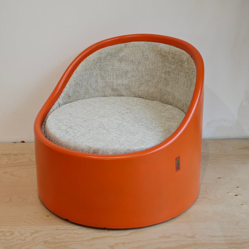 Design stoel gemaakt van telefooncel, Ophalen, Overige materialen, Gebruikt, Wit