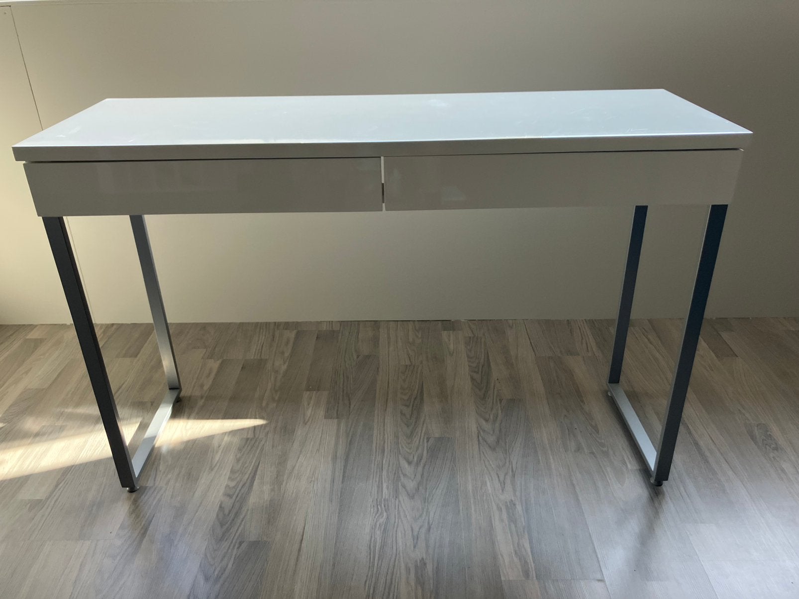 Bureautafel compact, Ophalen, Zo goed als nieuw