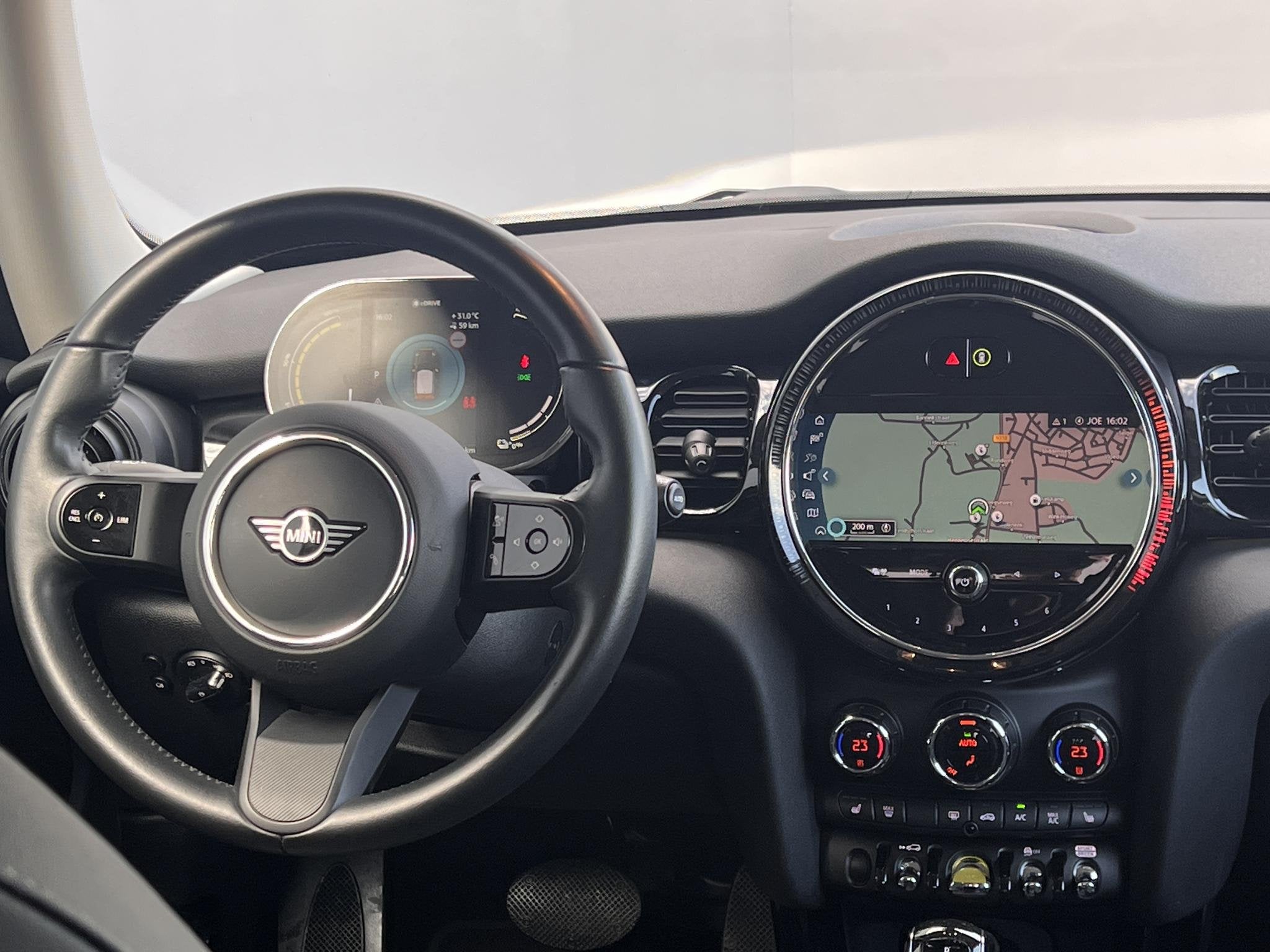 MINI Electric Cooper SE 33 kWh / Dealer onderhouden / Accu S, Auto's, Dealer onderhouden, Gebruikt, 33 kWh, Mini Electric
