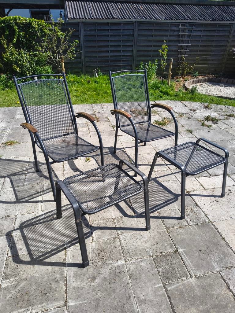 Metalen tuinstoelen met voetenbankjes - 2 stuks, Tuin en Terras, Gebruikt, Stoel, Tuinset, Ophalen