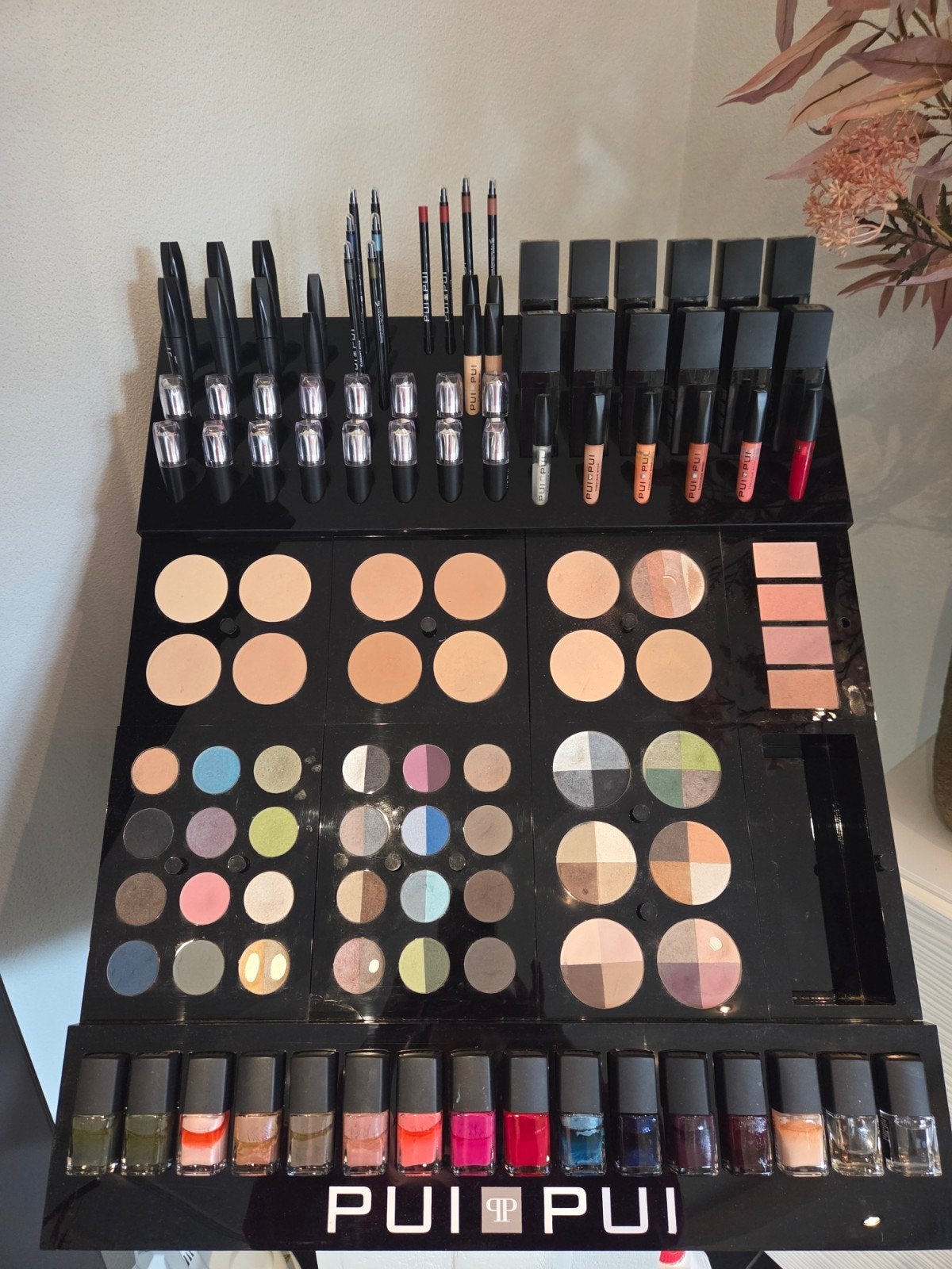 Make-up PUI -PUI tester met restpartij verkoopproducten, Ophalen, Nieuw, Gehele gezicht