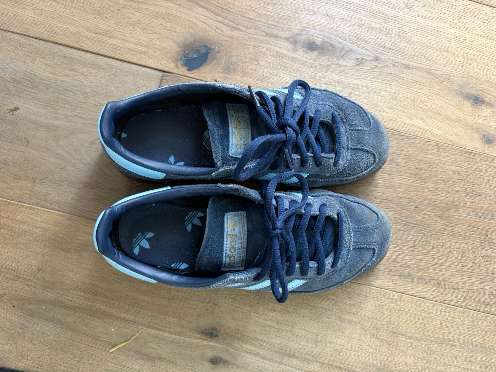 Addidas spezials schoenen maat 38,5, Kleding | Dames, Schoenen, Blauw, Ophalen of Verzenden, Sneakers of Gympen, Gedragen