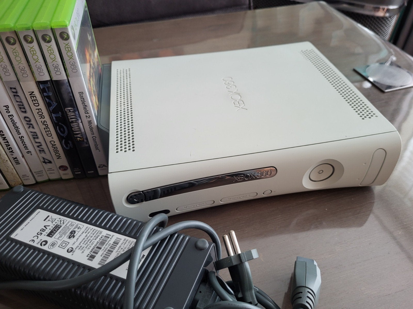 xbox  360 met 12 spellen, 1 speler, Ophalen of Verzenden, Overige genres, Vanaf 3 jaar