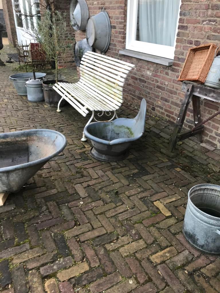 Mooi zinken kinderbad, Ophalen