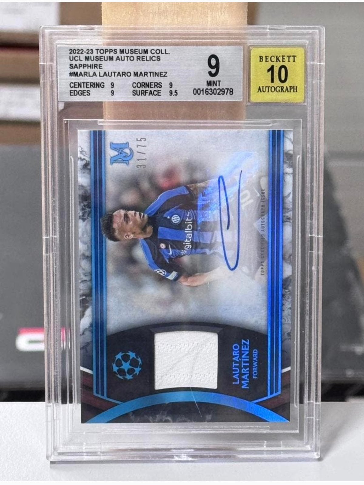 2022-23 Topps Museum Collection UCL /75 Martinez Graded 10, Buitenlandse clubs, Spelerskaart, Nieuw, M