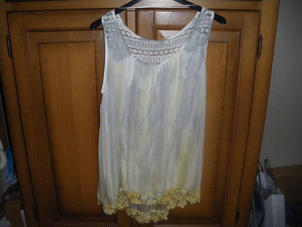 mooi zomer topje afgezet met geel kanten randje passport 38, Kleding | Dames, Maat 38/40 (M), Overige kleuren, Ophalen of Verzenden