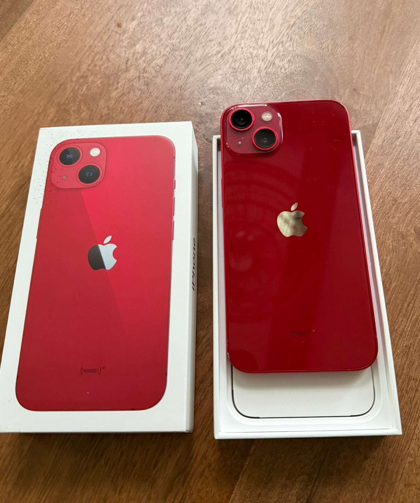 Apple iPhone 13 (PRODUCT)RED 256GB - Zo goed als nieuw, IPhone 13, Zo goed als nieuw, Zonder simlock, Zonder abonnement
