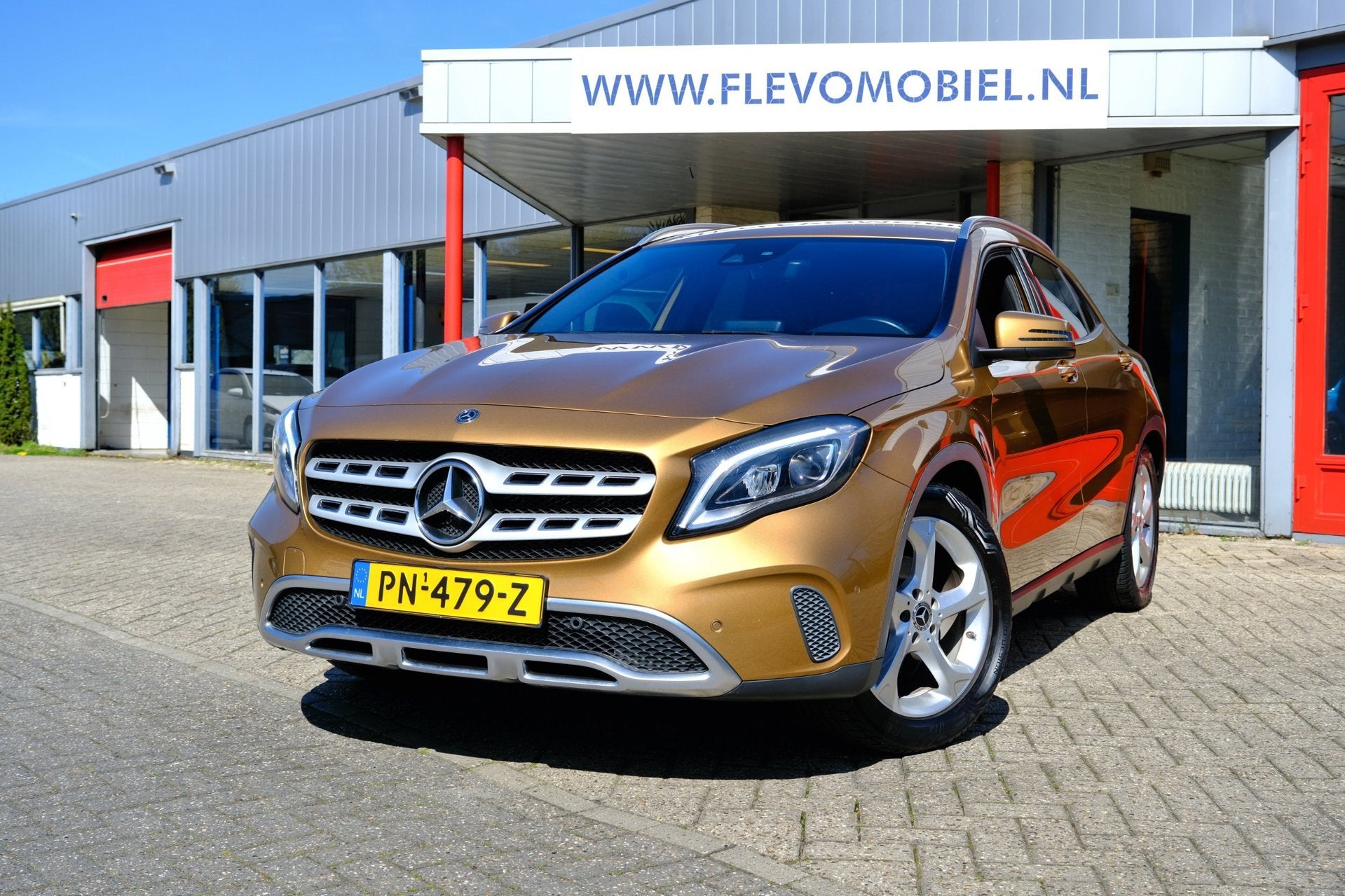Mercedes-Benz GLA-klasse 180 Activity Edition Aut. Navi|Half, Auto's, Mercedes-Benz, Gebruikt, Euro 6, 4 cilinders, 715 kg