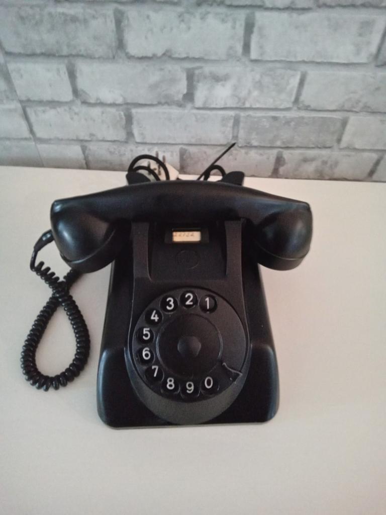Vintage Bakelieten PTT Telefoon met Draaischijf, Antiek en Kunst, Ophalen of Verzenden