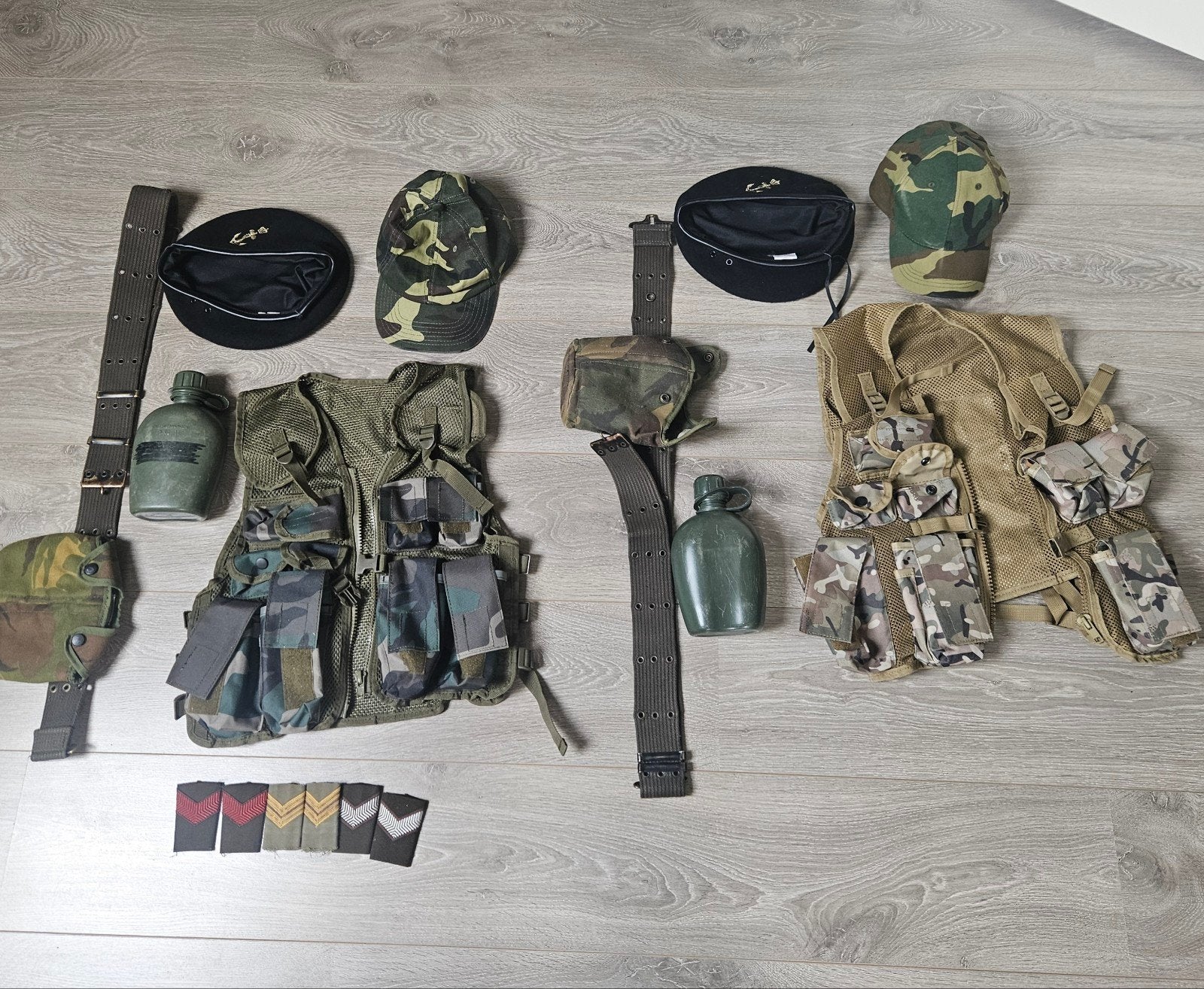 Leger Verkleedkleding voor Kinderen - Compleet Pakket, Ophalen, Gebruikt, 122 t/m 128, Jongen of Meisje