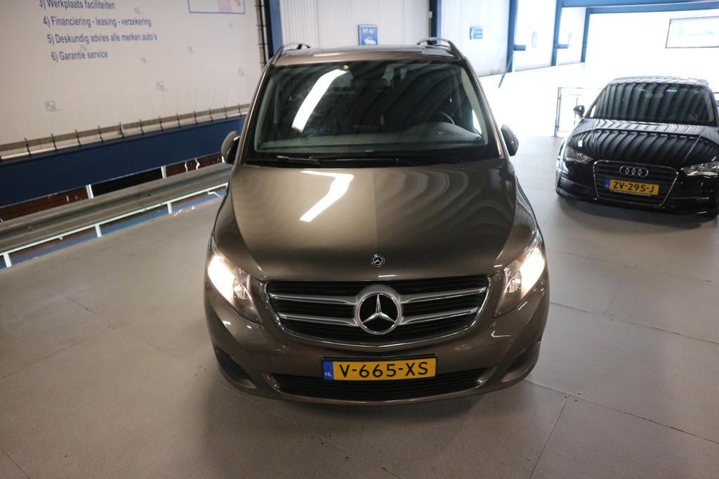 Mercedes-Benz V-klasse 200d / ROLSTOEL VERVOER / MINDER VALI, Automaat, Euro 6, 4 cilinders, Diesel