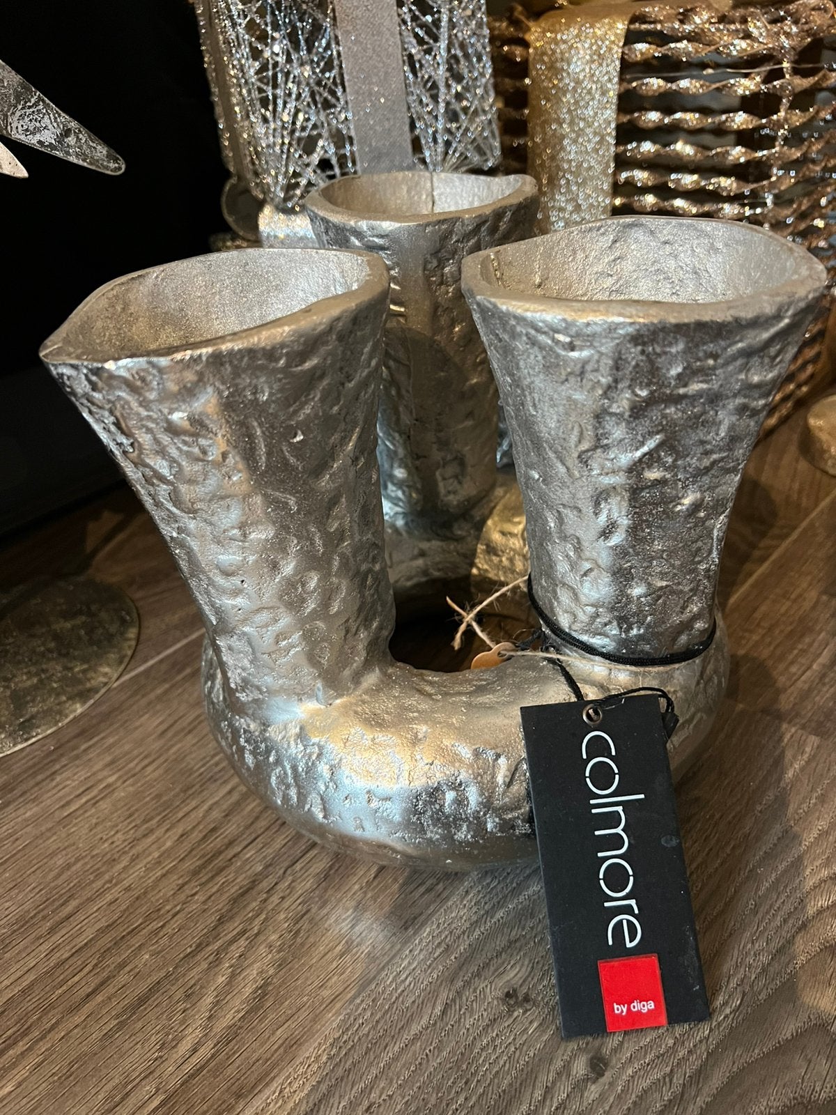 Nieuwe handgemaakte aluminium tulpenvaas vaas, Nieuw, Ophalen of Verzenden, Metaal, 19 cm