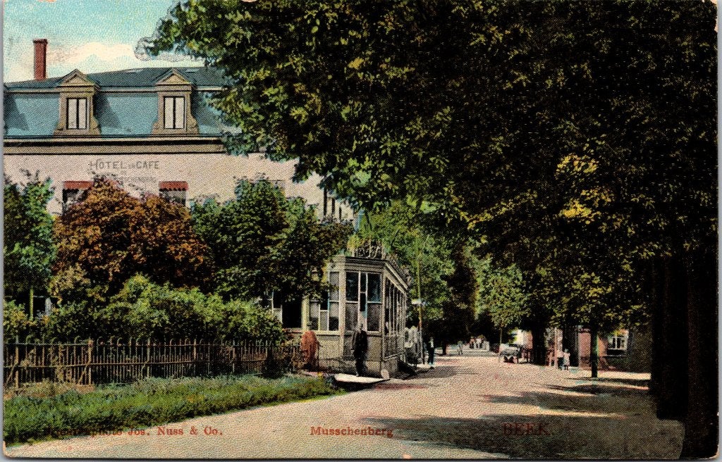 Beek bij Nijmegen - 9 antieke ansichtkaarten Briefkaart