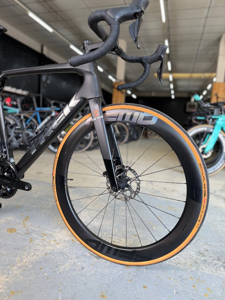 Trek Madone SL6 Di2 Carbon Racefiets, Ophalen, Zo goed als nieuw, Overige typen