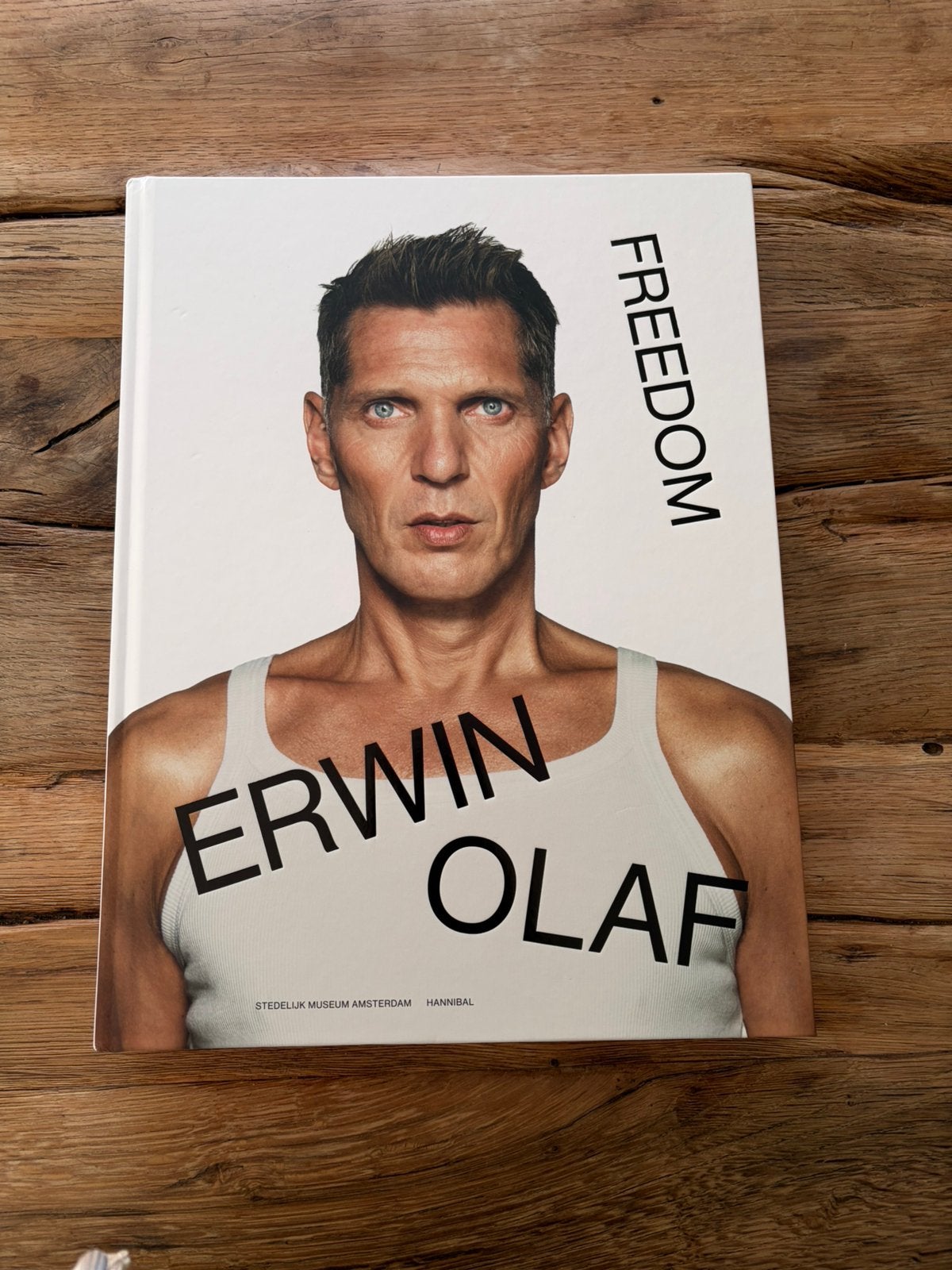 Erwin Olaf freedom, Ophalen of Verzenden, Nieuw, Overige