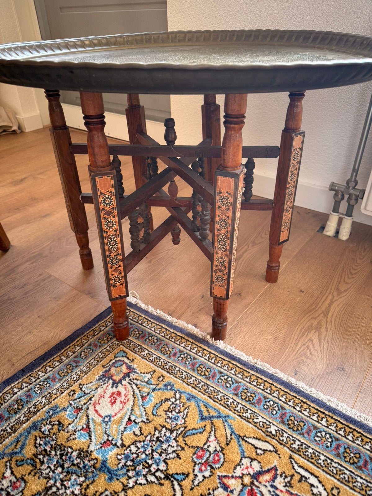 Bijzonder Oosters tafeltje met losse schaal 73 cm, Ophalen, Overige materialen, Marokaans /Oosterse stijl, Rond