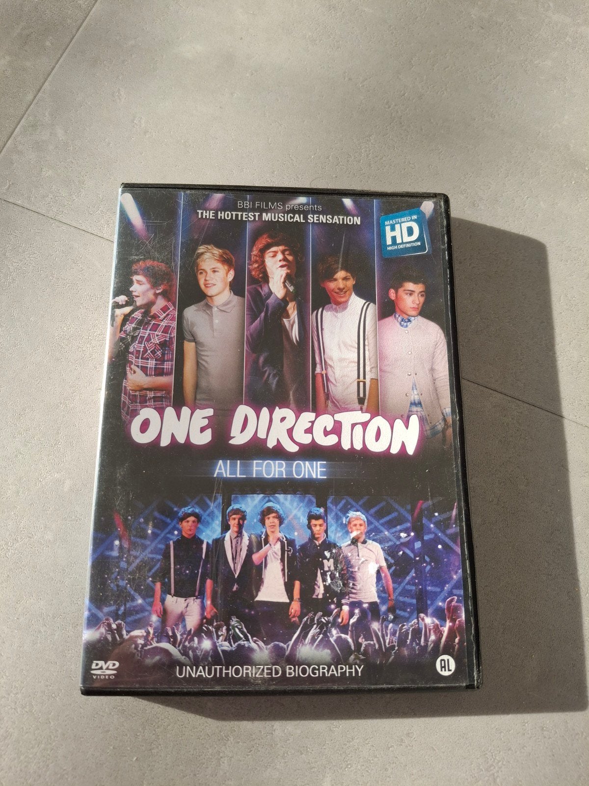 One Direction - All For One DVD (Ongeautoriseerde Biografie), Nederlands, Ophalen of Verzenden, Inclusief doosje, Gebruikt