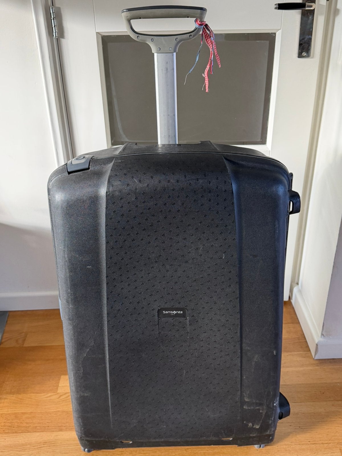 Grote Samsonite koffer, zwart, op wieltjes, Sieraden, Tassen en Uiterlijk, Gebruikt, Hard kunststof, 45 tot 55 cm, 70 cm of meer
