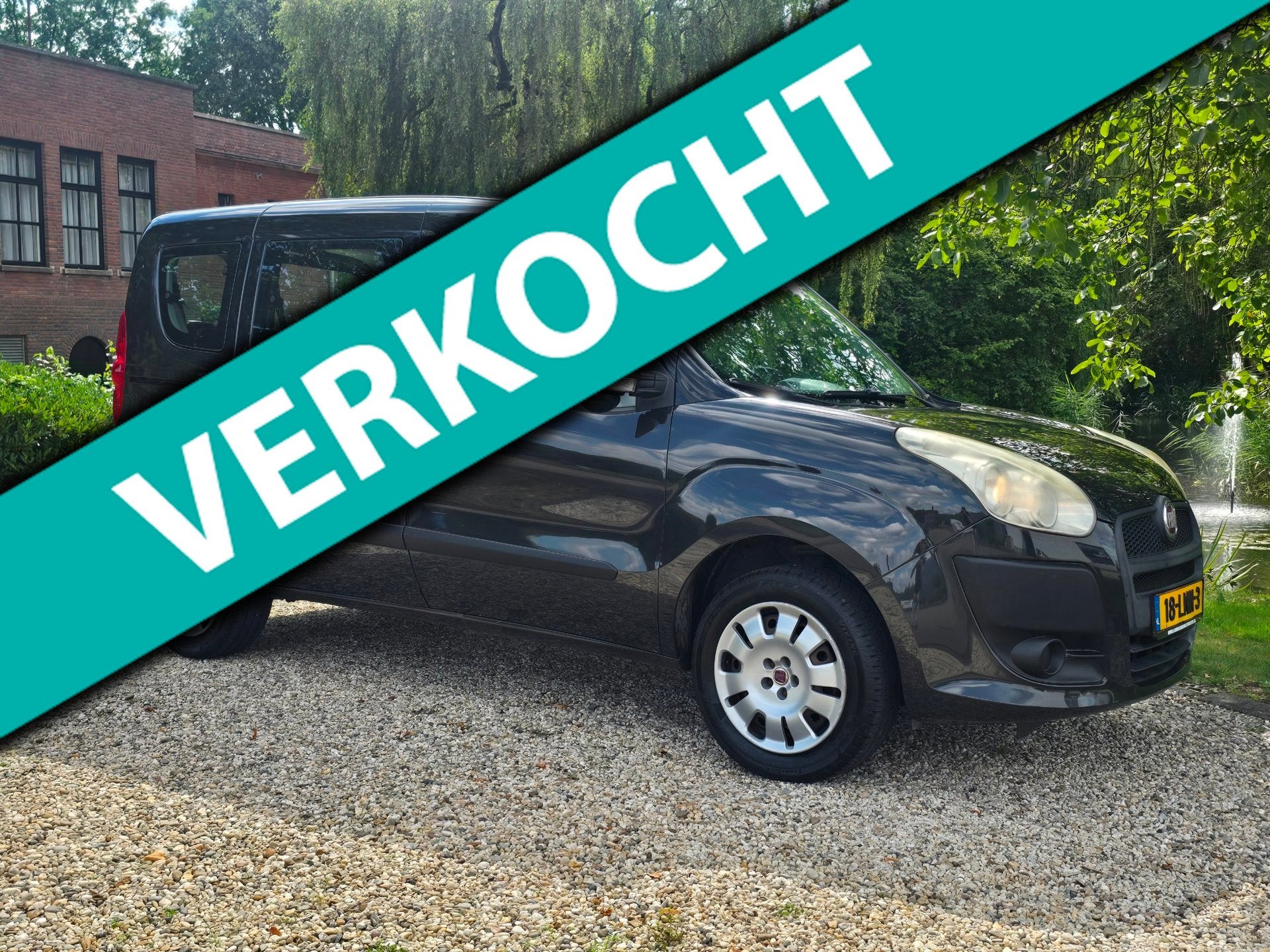 Fiat Doblò 1.4 Dynamic 7p. Airco 2x Zijdeur Trekhaak APK 01, Auto's, Voorwielaandrijving, Gebruikt, Doblo, 7 stoelen