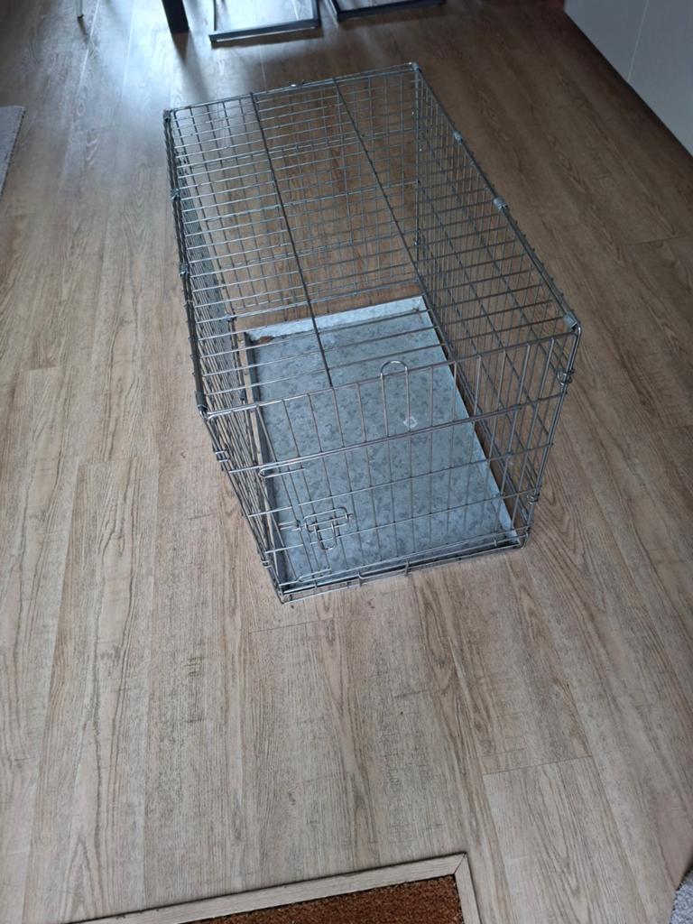 Honden bench, Dieren en Toebehoren, Hondenhokken, Gebruikt, Hondenhok, 75 tot 110 cm, Verzenden