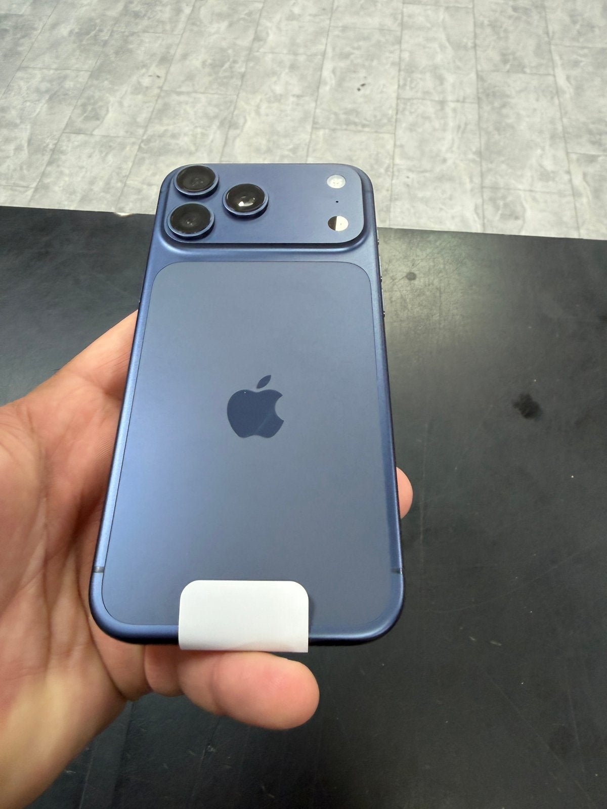 iPhone 17 Pro Max 1TB Blauw! Ongebruikt! Garantie, Telecommunicatie, Mobiele telefoons | Apple iPhone, Ophalen of Verzenden, Ifixit