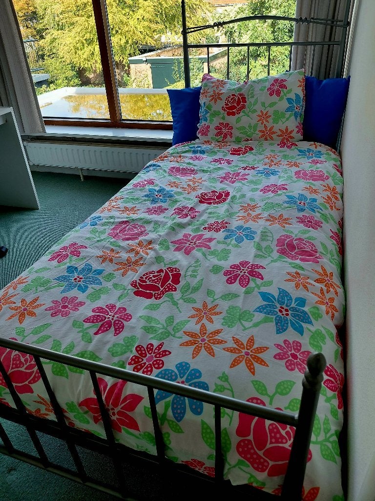 Eenpersoons bed, Huis en Inrichting, Ophalen, Gebruikt, 90 cm, Eenpersoons