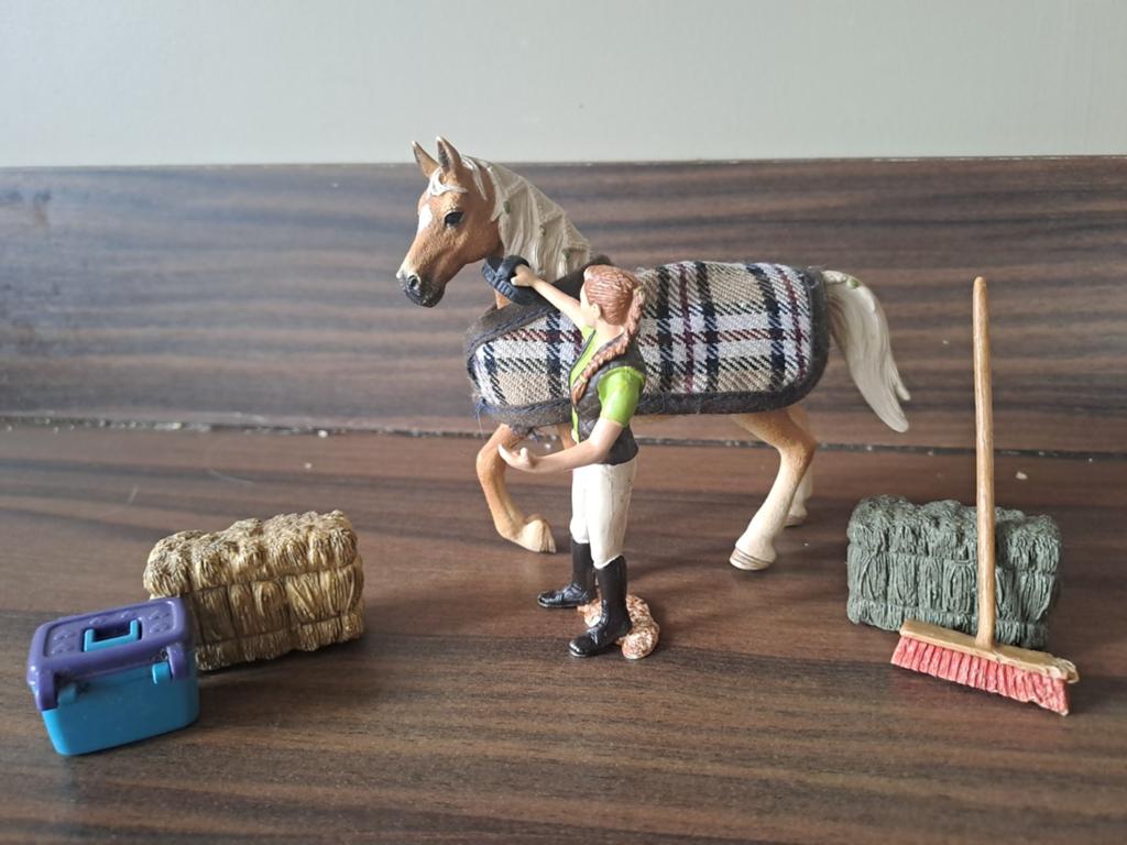 Schleich paard met verzorger, Verzamelen, Speelgoed, Ophalen of Verzenden, Zo goed als nieuw