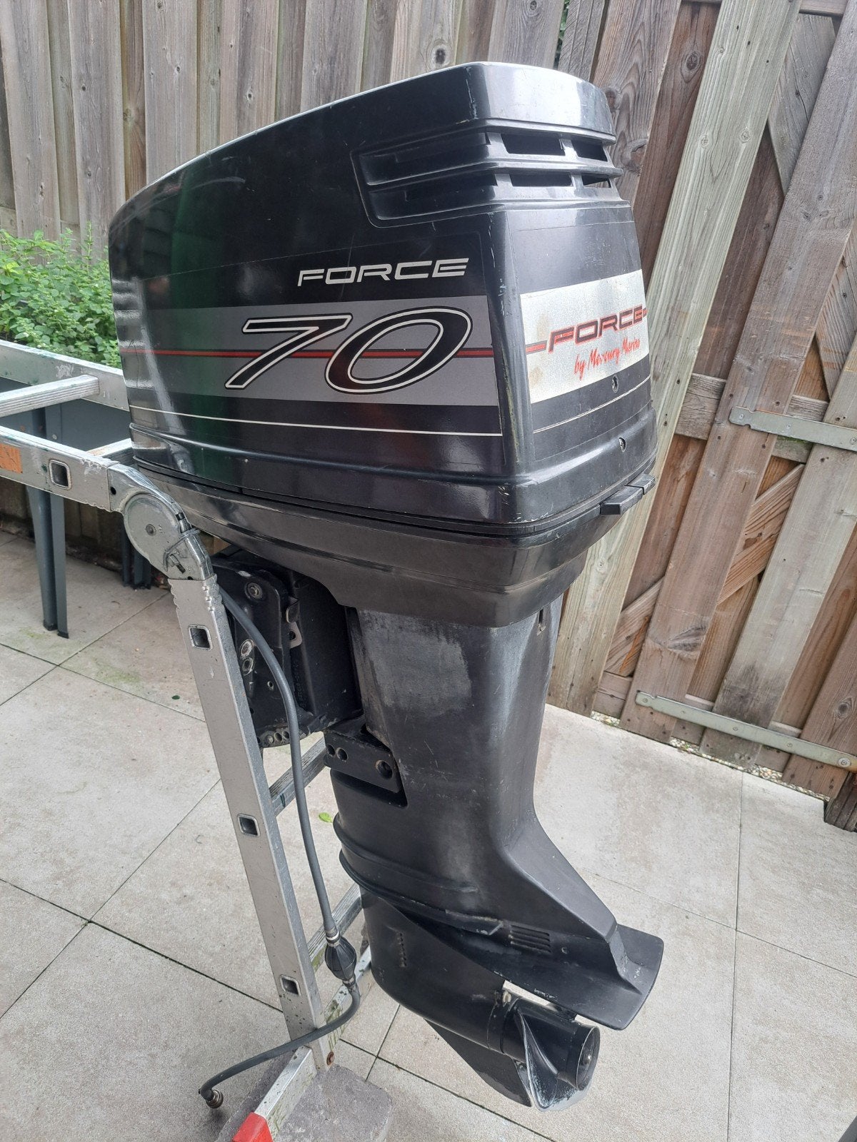Force 70 pk 2-takt buitenboordmotor met benzinetankje, Ophalen, Gebruikt, 30 pk of meer, Elektrische start