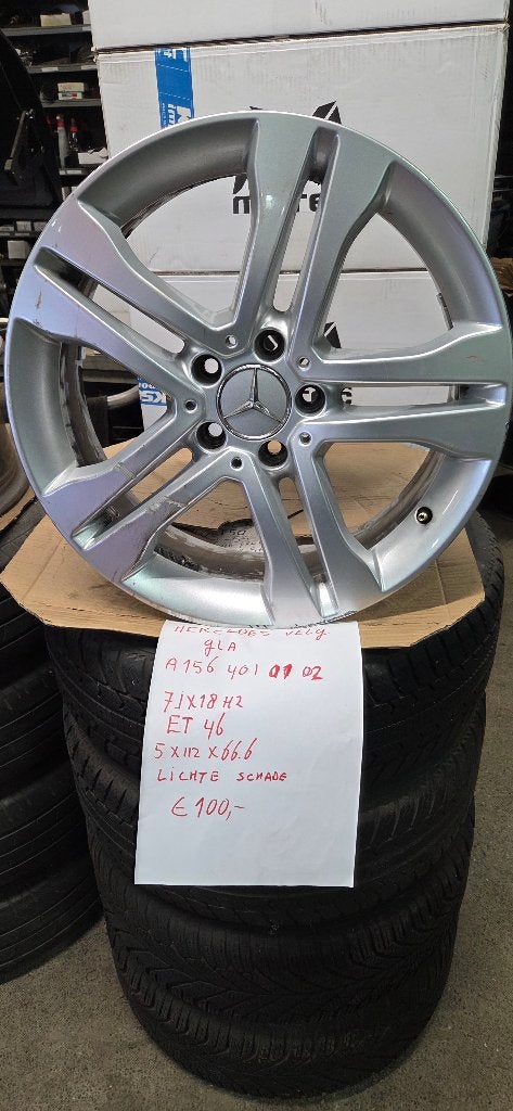 Mercedes 18 inch GLA reservevelg origineel Mercedes 18 inch, Auto-onderdelen, Ophanging en Onderstel, Ophalen of Verzenden, Nieuw