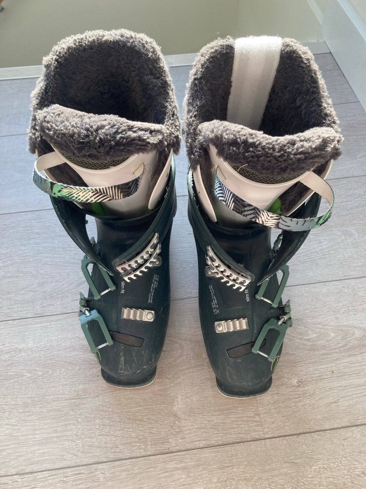 Rossignol Alltrack Pro 100 skischoenen dames, Gebruikt, Rossignol, Schoenen, Ophalen of Verzenden