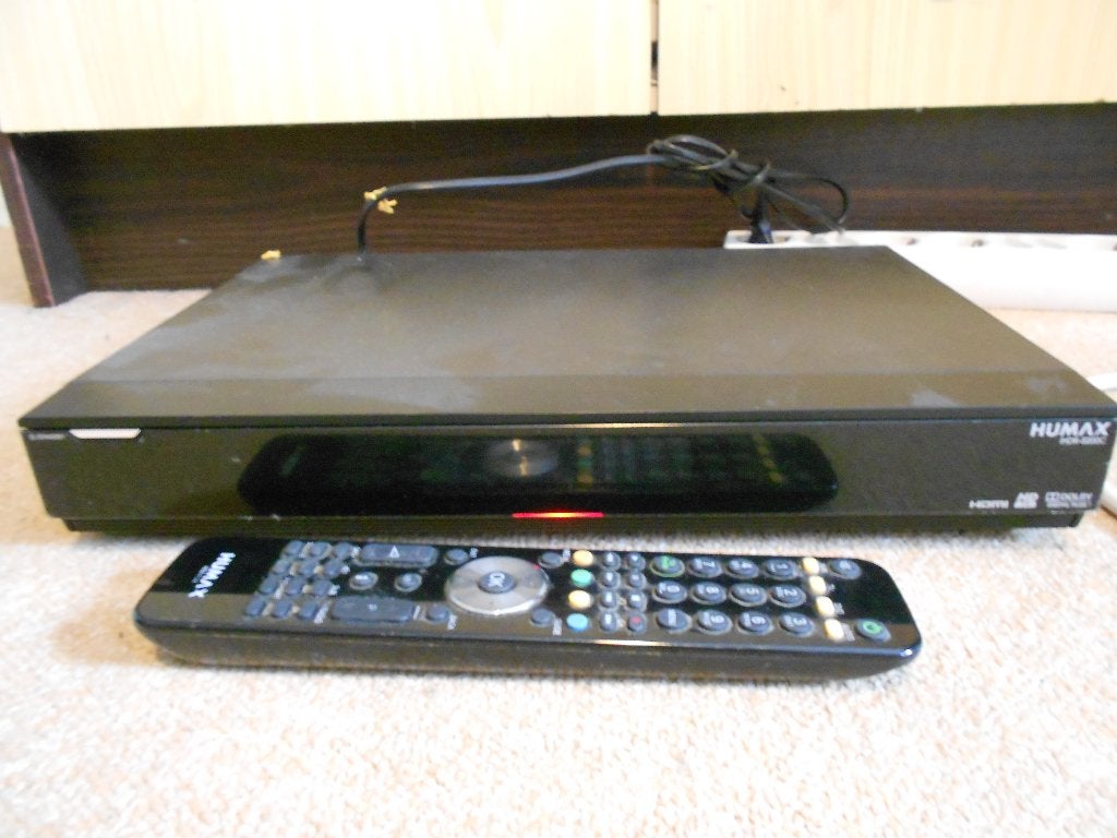 Humax IRHD-5200C 500 GB HD kabel decoder/recorder, Ophalen, Gebruikt, Decoder