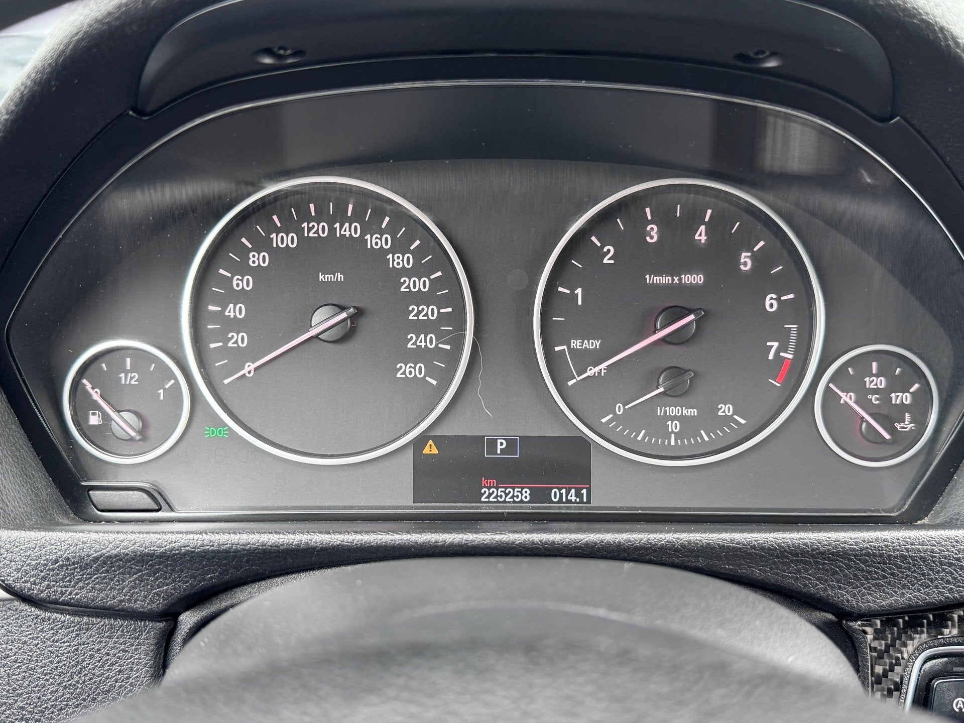 BMW 3-serie 320i Executive | Automaat | Camera | Carplay | L, Auto's, Automaat, Euro 5, Achterwielaandrijving, Gebruikt