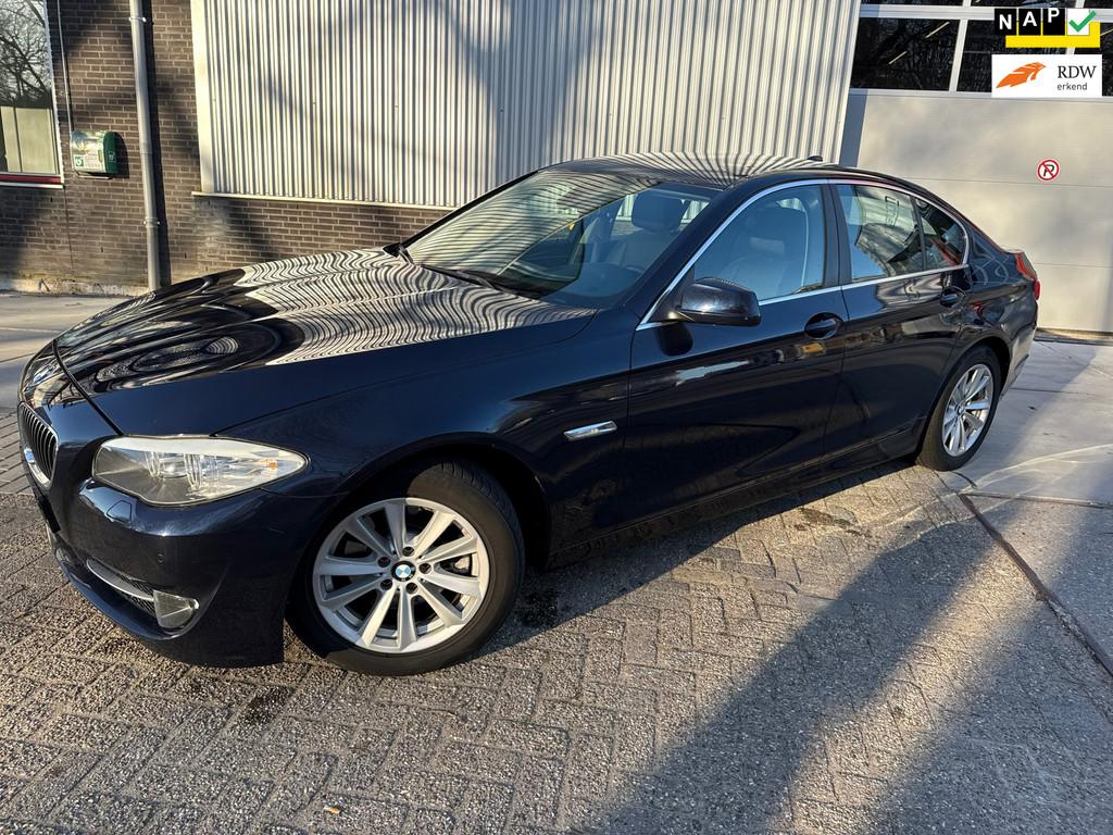 BMW 5-serie 520i Executive, Auto's, Automaat, Euro 5, Achterwielaandrijving, Gebruikt