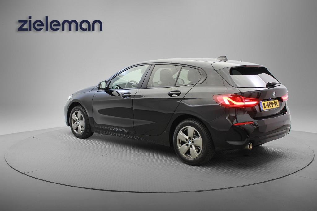 Bmw 1-SERIE 118i Automaat - Digitaal Cockpit, Carplay, Camer, Auto's, BMW, 136 pk, Gebruikt, Euro 6, Met garantie (alle)