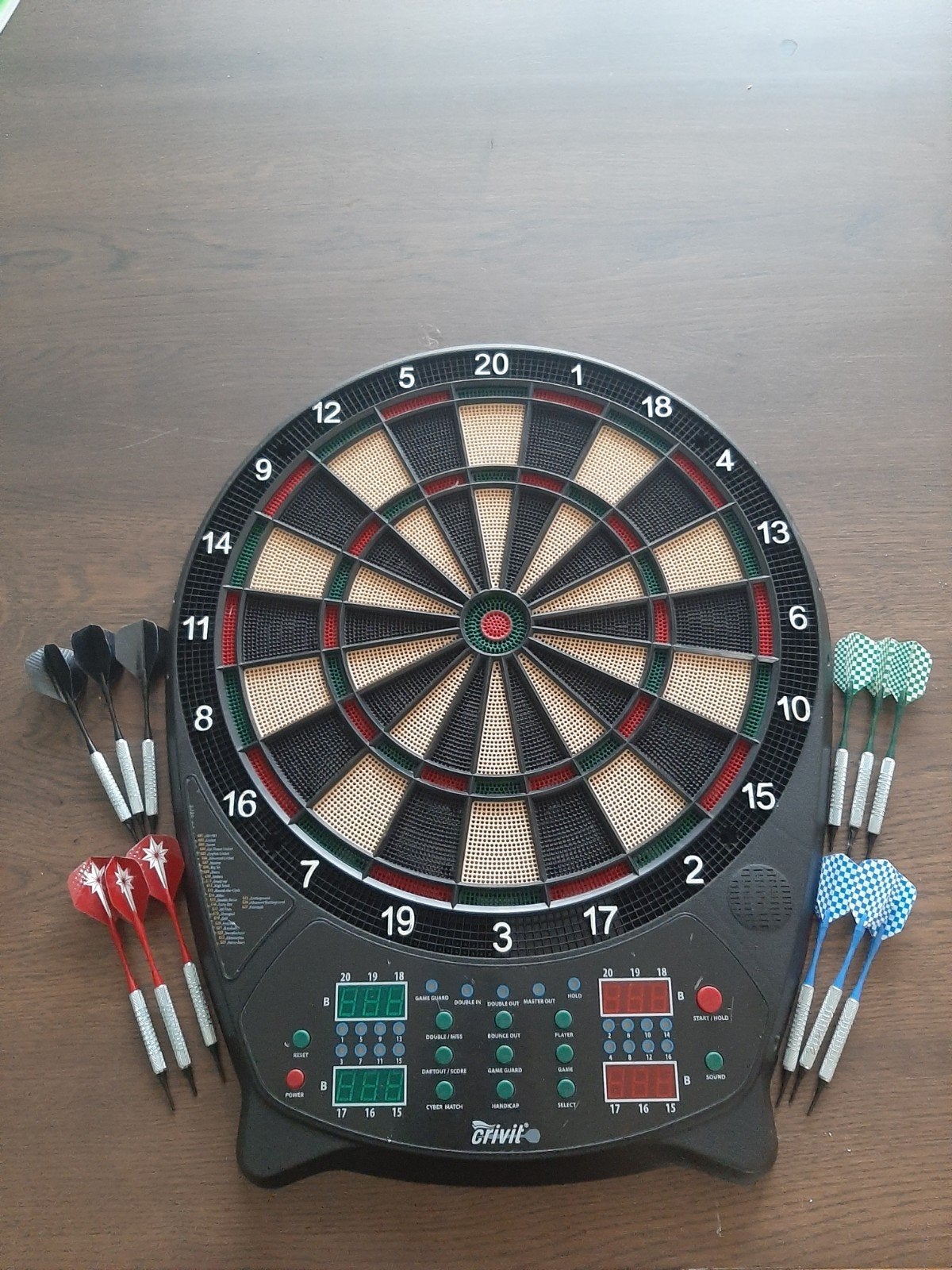 Elektrisch dartbord van Crivit met darts, Sport en Fitness, Ophalen, Gebruikt, Dartbord met pijlen, Elektronisch