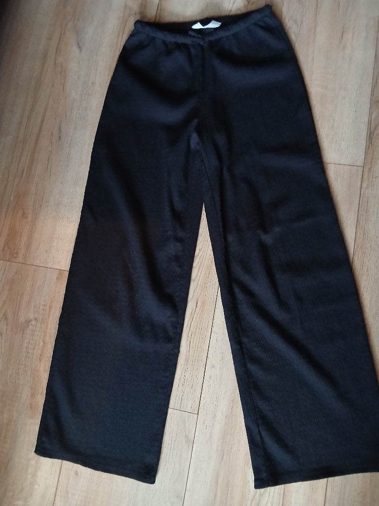 H&M zwarte broek maat 15, Broek, Gebruikt, Meisje, Ophalen of Verzenden