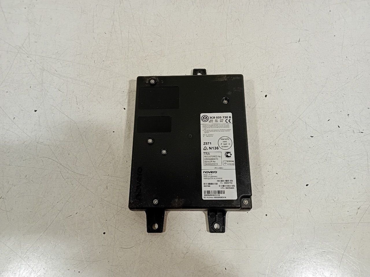 Computer telefoon Volkswagen Golf, Onderdelen@venauto.nl, Van der Ven Autorecycling B.V., Gebruikt, Ettenseweg 76, 4706 PB Roosendaal, The Netherlands