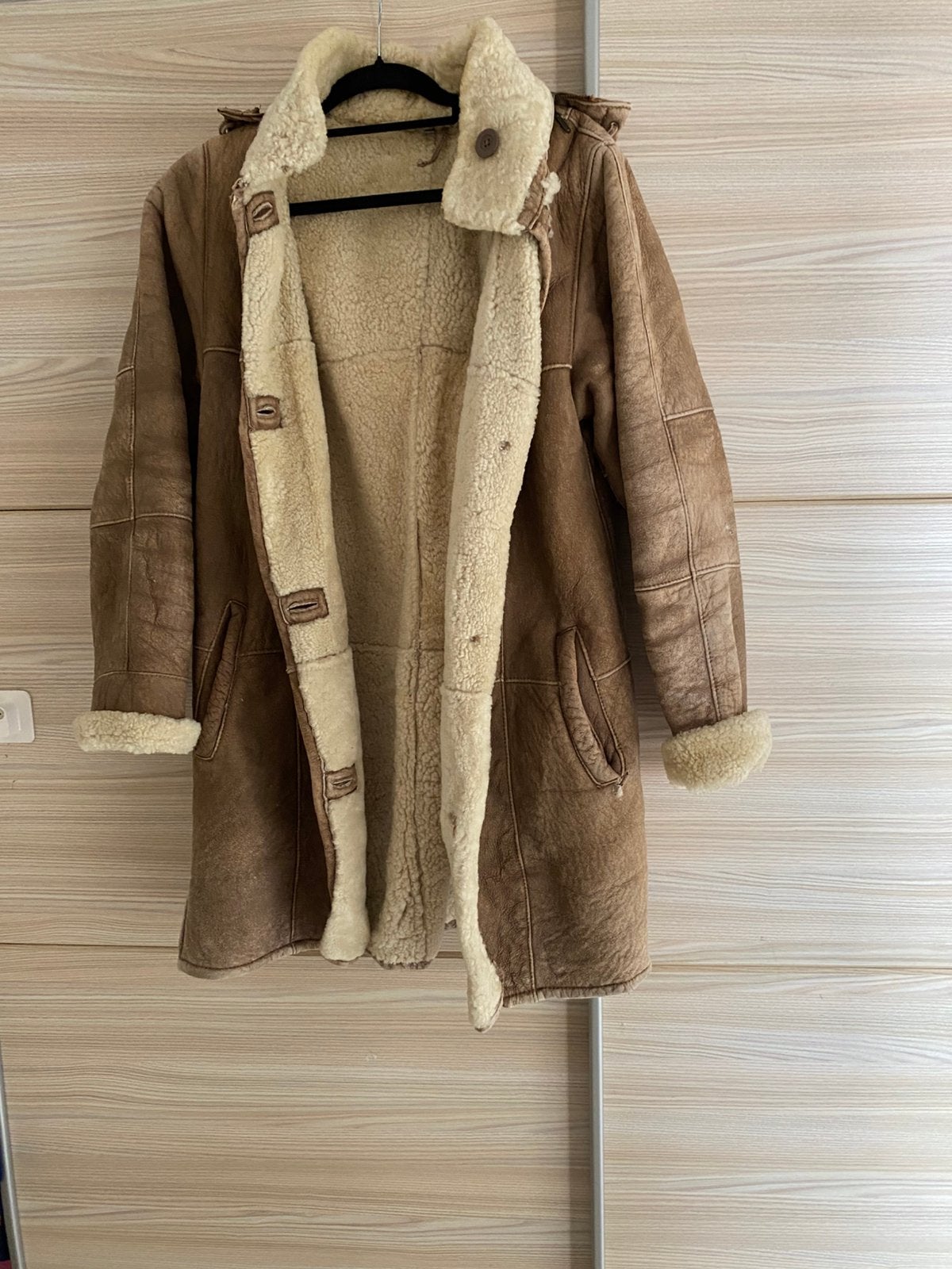 Lammy Coat, Verzenden, Gedragen, Maat 36 (S), Bruin