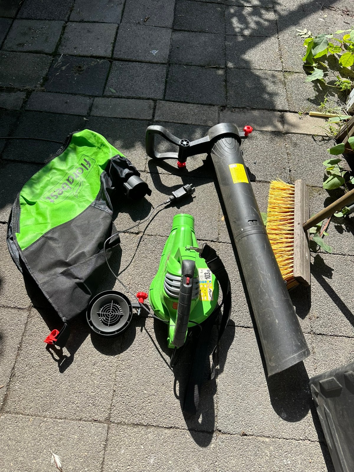 Bladblazer/zuiger van florabest, Tuin en Terras, Ophalen of Verzenden, Zo goed als nieuw