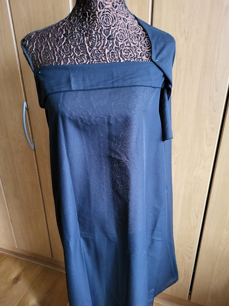 Eenvoudige zwarte pareo -  Chicca - nieuw!, Overige typen, Zwart, Nieuw, Ophalen of Verzenden