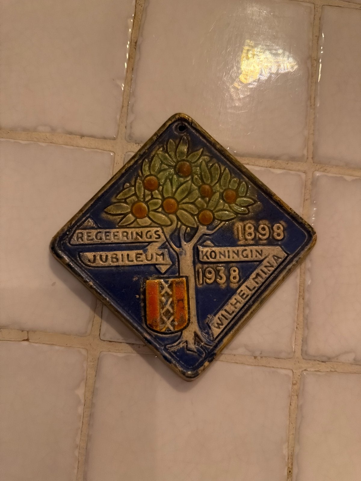 Tegeltje Regeringsjubileum Koningin Wilhelmina 1898-1938, Ophalen of Verzenden