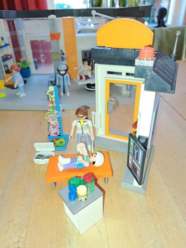 Playmobil ziekenhuis, Ophalen of Verzenden, Zo goed als nieuw