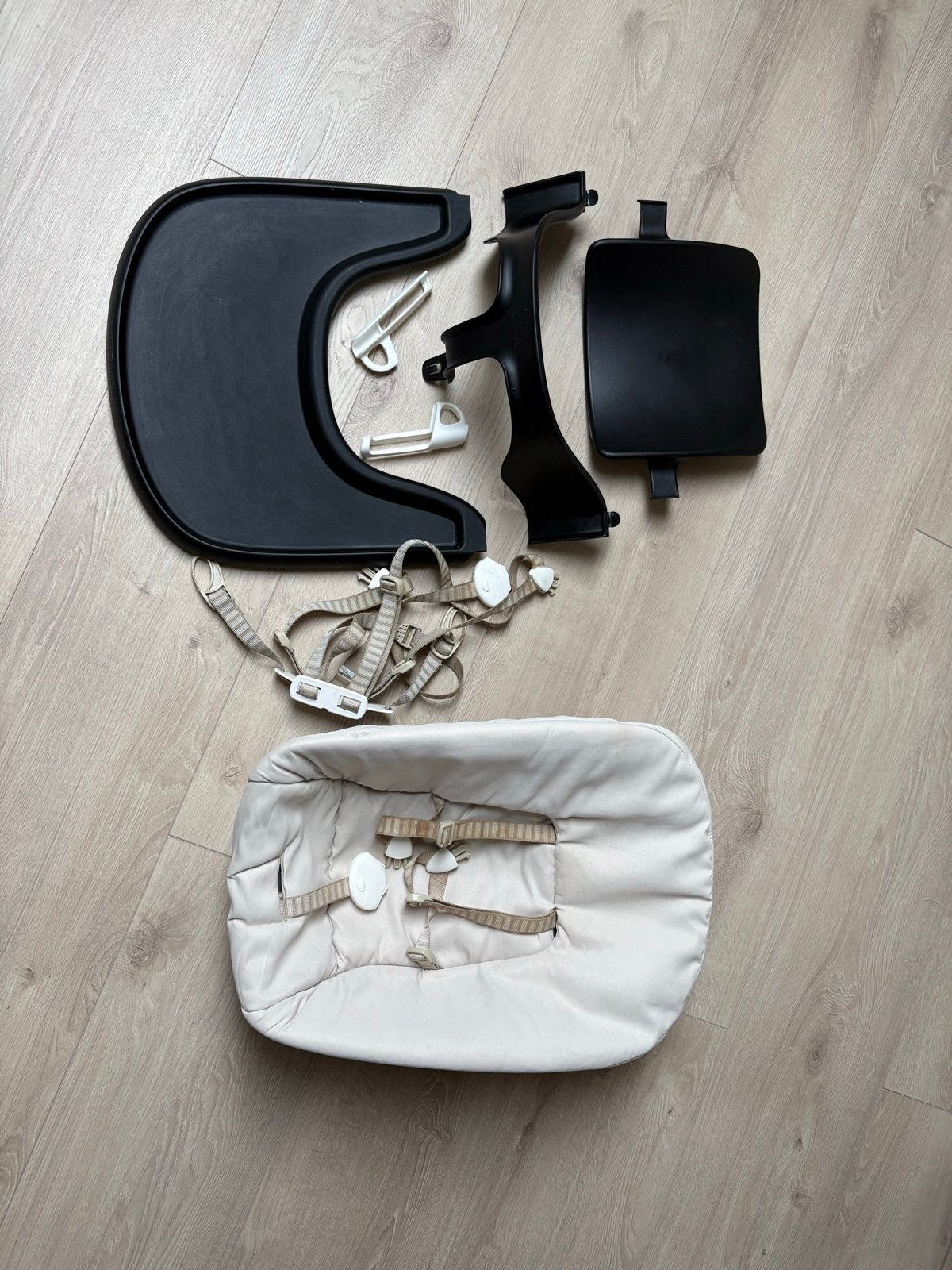 Stokke Tripp Trapp newborn set met accessoires, Ophalen, Gebruikt, Meegroeistoel, Afneembaar eetblad