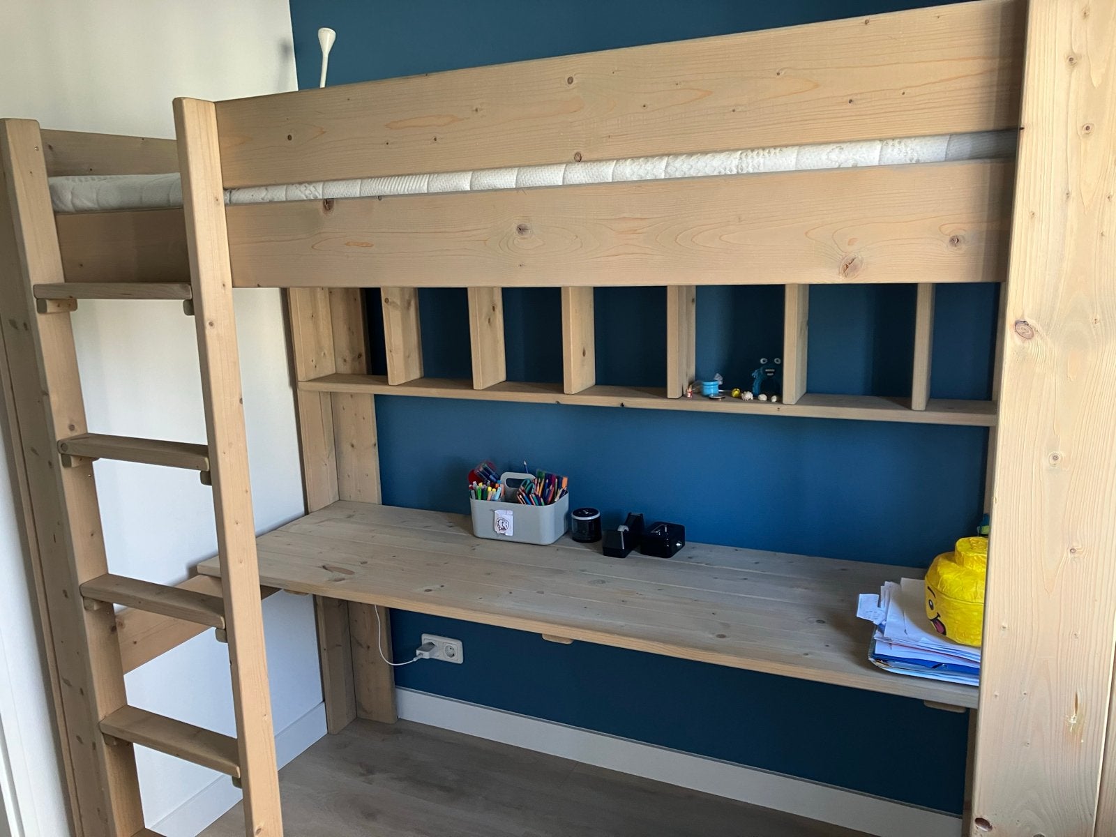 Hoogslaper met bureau en matras, Ophalen, Gebruikt, 100 cm of meer, Hoogslaper of Stapelbed