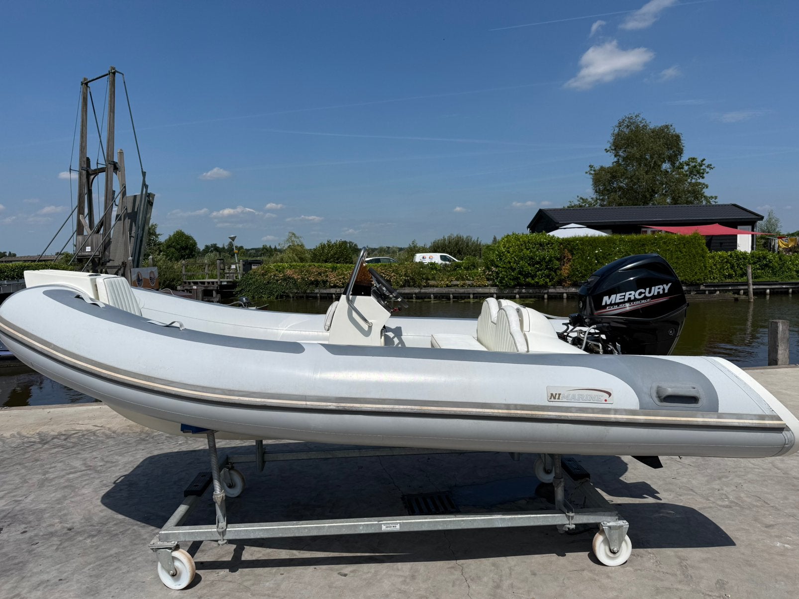 Nimarine MX410 RIB met Mercury buitenboordmotor, Watersport en Boten, Ophalen, Stuurconsole, Zo goed als nieuw, Buitenboordmotor
