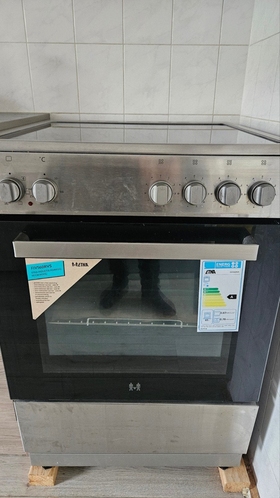 ETNA FIV560RVS inductiefornuis – 5 kookzones, Ophalen, 60 cm of meer, 4 kookzones, Zo goed als nieuw