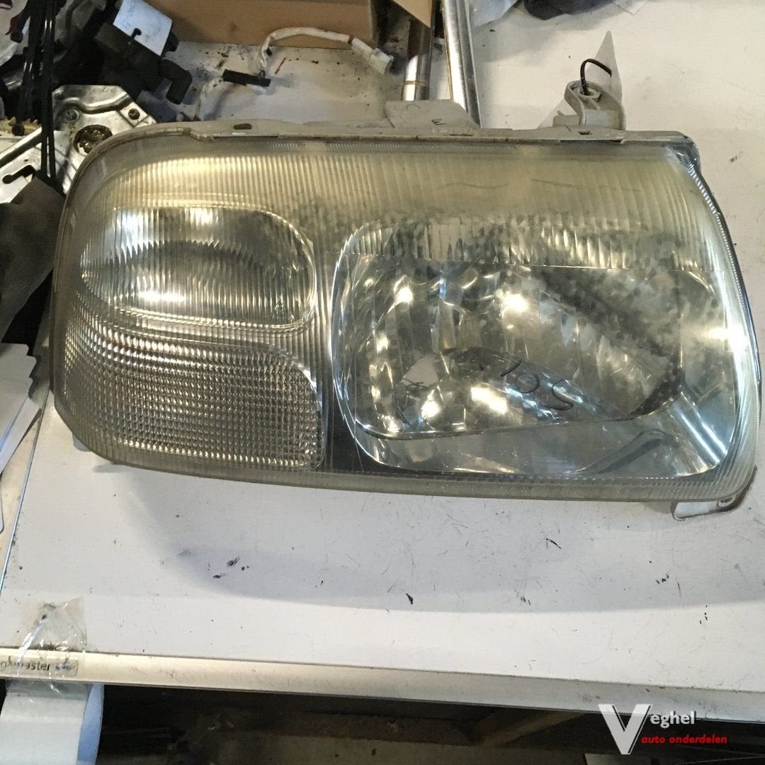 Suzuki Grand Vitara 3 drs 2000 Koplamp Rechts, Auto-onderdelen, Gebruikt, -, -, Ophalen of Verzenden