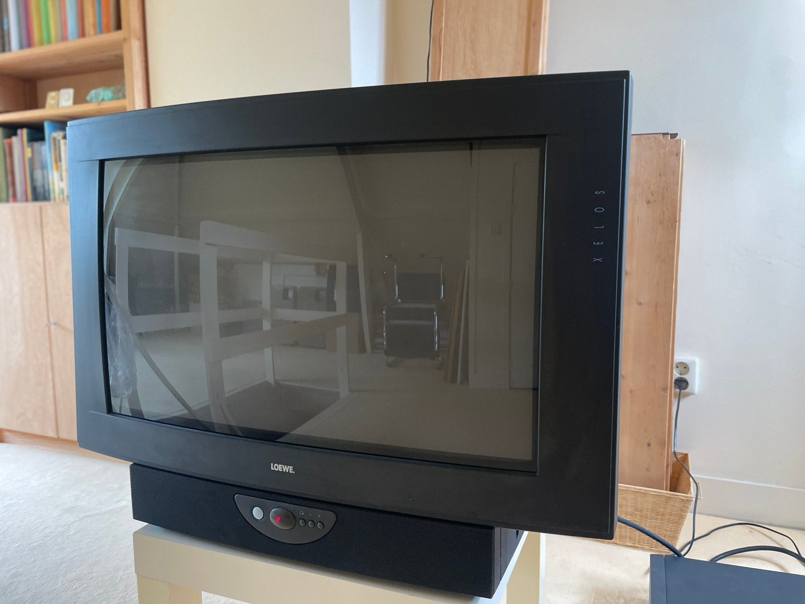Loewe xelos 5261 zw, Ophalen, Zo goed als nieuw, Overige merken